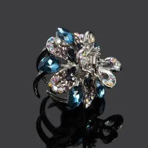 [에이치플러스몰]TBZ 화려한 머리고정 헤어 집게핀 블루 집게헤어핀 머리삔