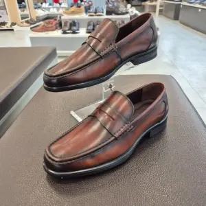 [엘칸토]엘칸토 HC11 소가죽 남성화 K5J6U61Y337 (48359832)