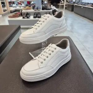 [엘칸토]엘칸토 HC11 소가죽 남성 스니커즈 C6J3U51Y310 (48359873)