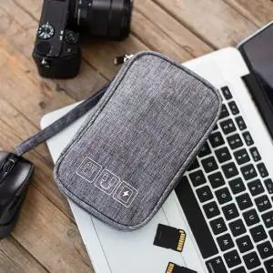 디지털 기기 파우치 케이블 메모리카드 이어폰 카메라