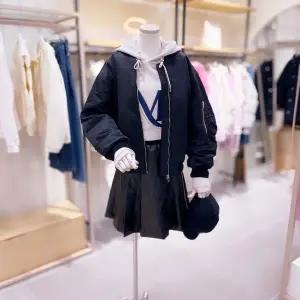 [대구백화점] [시에로]뒤판 울배색 패딩 안감 항공 점퍼(SJ4JPF40M)