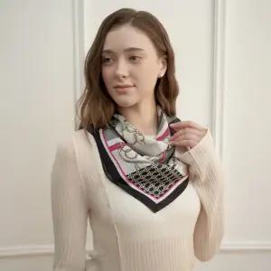 엘르 헤일리 실크 미니 스카프 SE541S319