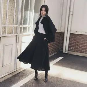 르네크루 25FW 윈터 울 스커트 [런칭 가격 79,900원]