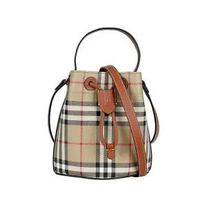 [버버리]26SS 체크 드로스트링 버킷백 미니 (8109794)
