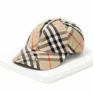 [버버리]Check Cotton Blend Baseball Cap 8085723 체크 코튼 블렌드 베이스볼 캡 818646