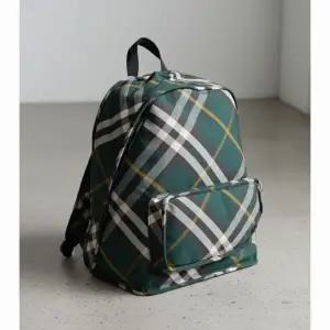 버버리 쉴드 백팩 라지 명품 남녀공용 가방