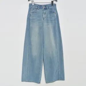 [더나무그림] 여성 사이드 절개 롱 와이드 데님 팬츠 NCP2SL004 다트스판PT