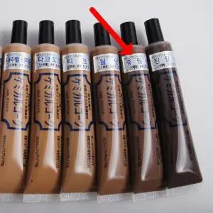 바닥제 우드퍼티 가구긁힘수리 마루 우드필러 자동차스프레이