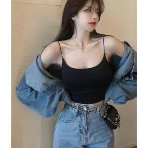 [라일리의류] Rly 시원하고 여성스러운 느낌 캡내장 끈 크롭 브라탑