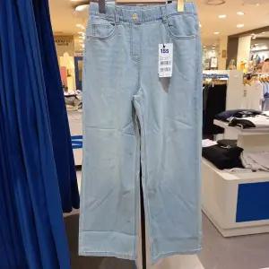 [보리보리/에스핏 주니어]해운대NC  에스핏 블루 와이드 데님 PT-SJZ303FJPT42