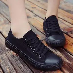 남녀공용 올블랙 2가지 색상 스니커즈 캔버스화 운동화 여름운동화 봄운동화