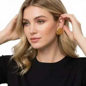 SS25 공용 그레카 메두사 귀걸이DG2H765 DJMT KOT