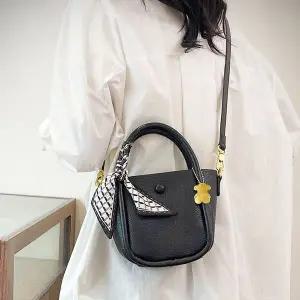 스카프파우치 토트크로스 WFJ660F