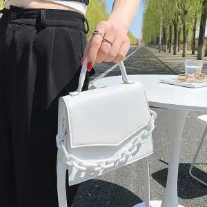 [하프클럽/]봄여름 코디 여자 소지품 수납 미니 체인 크로스백