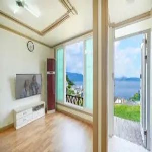 [전남/순천] 순천 전망좋은곳 단체펜션 (가족/독채/MT/워크샵/바베큐장/공용수영장(실외)/바다(도보5분)/바다(바로앞)/갯벌/낚시/오션뷰/해수욕장/단체/커플/일출/일몰/개별바베큐)