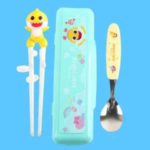 [오키즈]핑크퐁 수저케이스세트 [아기상어입체교정용-8242] [Q0344]