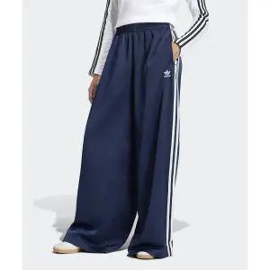 [아디다스] 새틴 와이드 레그 트랙 팬츠 나이트 인디고 화이트 152296176