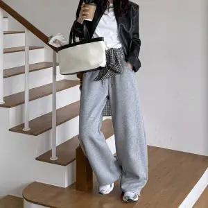 [메이블루]커브라인 라벨 이지팬츠