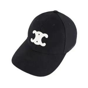 [셀린느] 트리옹프 코튼 블랙 베이스볼 캡 AA06FD038 38NO 153496966
