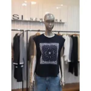 제시뉴욕 세이브존05 페이즐리패치 민소매티셔츠 MFM5SZNRTT2960