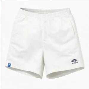 엄브로 클래식 4부 반바지 /  SWEETCORN UR123CHP31