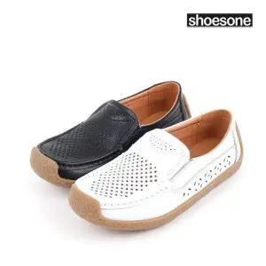 [슈즈원] 펀칭 원단의 여성용 패션 로퍼 홀데이