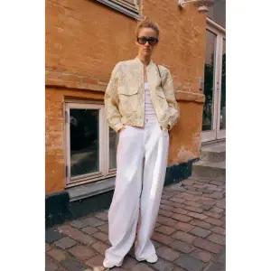 자라 ZARA 자카드 봄버 재킷 - 라이트 옐로우1233192