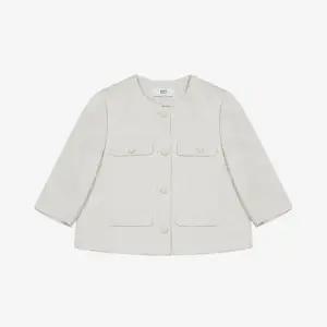 [베스띠벨리]심플단추포인트노카라자켓 BKJAE2136BE_YS