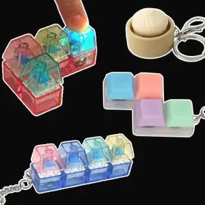 딸깍이 피젯 토이 푸쉬팝 키보드 장난감 손 보드게임 휴대용 키캡 핑거 키링 파스텔 불빛