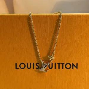 LV 아이코닉 목걸이 골드 M00596