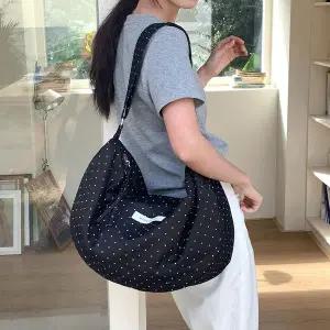 반달 빅크로스백 WFJ65H6