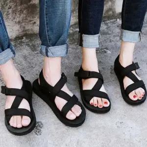 여자 스포츠 찍찍이 남자 샌들 커플 데일리 슈즈