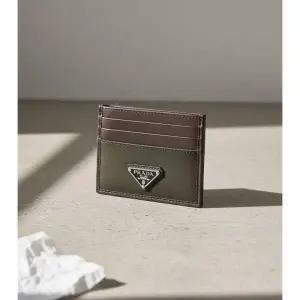 26SS 리나일론  레더 카드 지갑 (2MC025 2DW3 F0334)