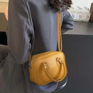 여성 가을룩 토트백 크로스백 정장룩 작은백 미니가방