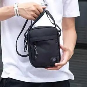 데일리 남성 미니 크로스백 미니 데일리 남자크로스백 메신저백 멀크로스백 가방 남성용