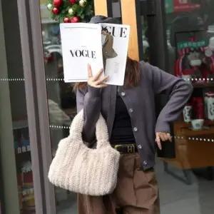 여자토트백 가방코디 토트백 여성 모임 나들이 학생