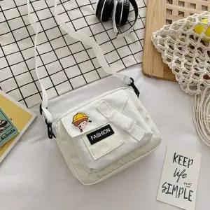 여자 신상 숄더백 학생 미니 크로스백 화이트 가방 여자메신저백 여성슬링백