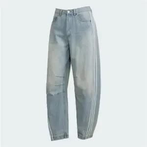 아디다스 아딜레늄 시즌 3 워시드 데님 팬츠 KG0200 423094