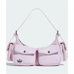 아디다스 클래식 스포츠 여성 숄더 백 KW4749 423446
