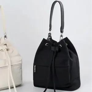 버킷백 에코백 데일리 손가방 토트백 핸드백 데일리 여성토드백 여성토트백 피크닉가방