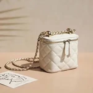 미니크로스백 퀼팅백 체인스트랩 숄더백 캐주얼가방 스트랩크로스백 30대크로스백