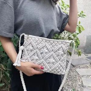 크로스백 니트백 숄더백 뜨개가방 데일리 네트백 스트랩크로스백 30대크로스백