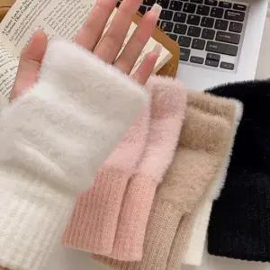 장갑워머 여성 퍼 핸드 손 워머 손목 반 장갑