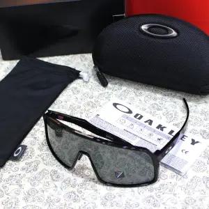 오클리 선글라스 수트로 아시안핏 SUTRO OO9406A-0237