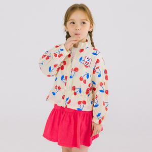 [아이러브제이] 체리 와펜 셔링 화섬 점퍼 JWUOU04