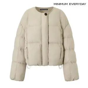 [롯데백화점]미니멈 [미니멈 에브리데이]라운드 노카라 데일리 헤비 웜 패딩 점퍼 (EB4JJ020D)