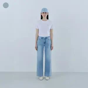 [롯데백화점]게스 여성 L톤 와이드 YQ1D9055