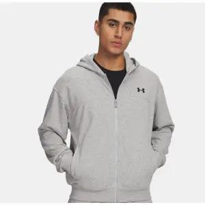 [언더아머](센텀시티점)UA 라이벌 라이트웨이트 남성 풀 집 [6009346-011]