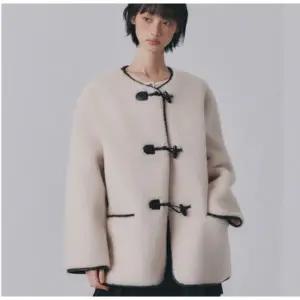 페이크 퍼 더플 자켓 MIWJLFV04G