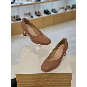 [하프클럽/미소페]MARIOby미소페 여성 스퀘어토 로우힐 펌프스 (6cm) 112531010